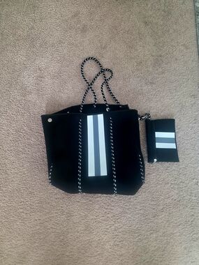 Black Women's Tote with Center Stripe and Matching Pouch. Neoprene Material.